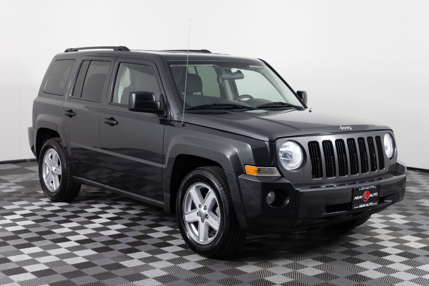 Used 2010 Jeep Patriot Sport w/ Tire & Wheel Group AWD/4WD image 10