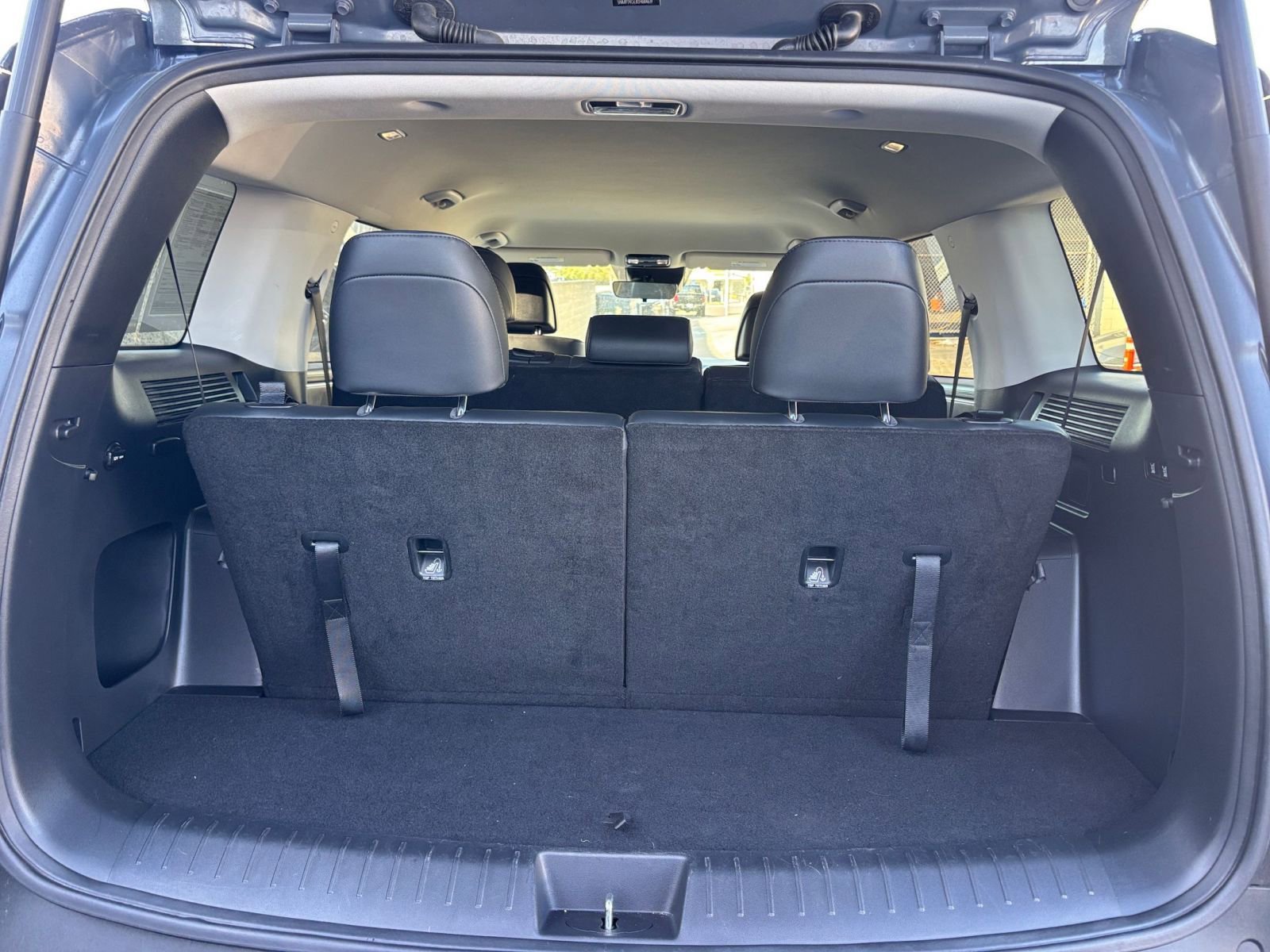 Used 2025 Hyundai Santa Fe SEL image 32