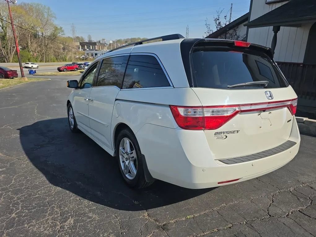 Used 2013 Honda Odyssey Touring image 7
