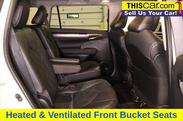 Used 2021 Toyota Highlander Platinum image 26
