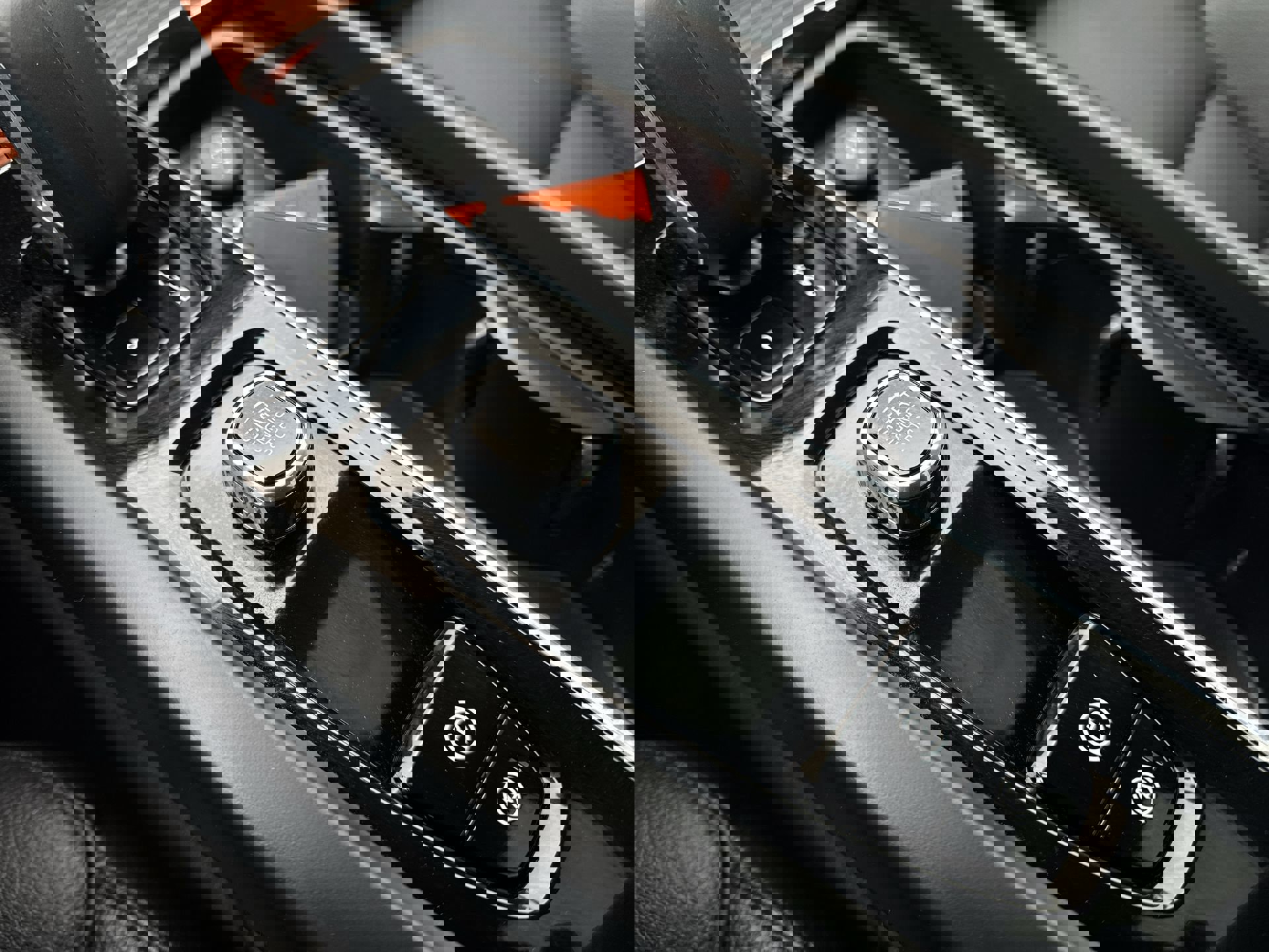 Used 2024 Volvo XC60 T8 Plus w/ Climate Package image 17