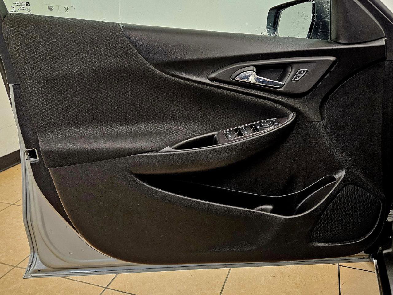 Used 2021 Chevrolet Malibu LS image 8