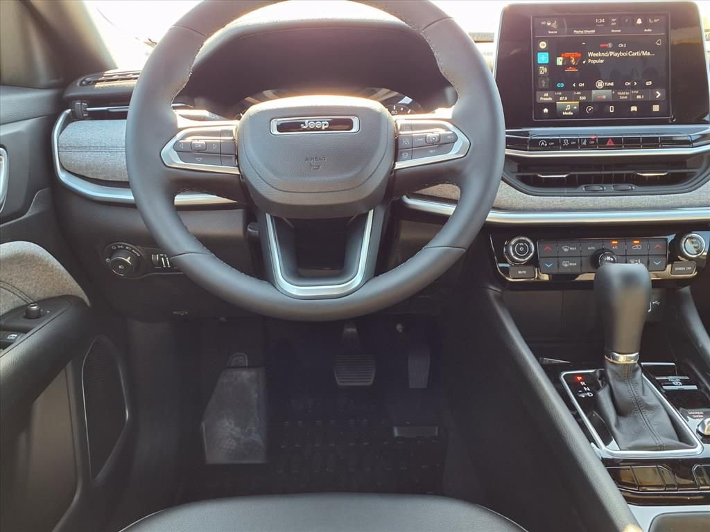New 2025 Jeep Compass Latitude w/ Convenience Group image 3