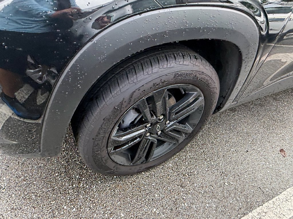 Certified 2026 Chevrolet Trax ACTIV w/ Sunroof Package FWD image 4