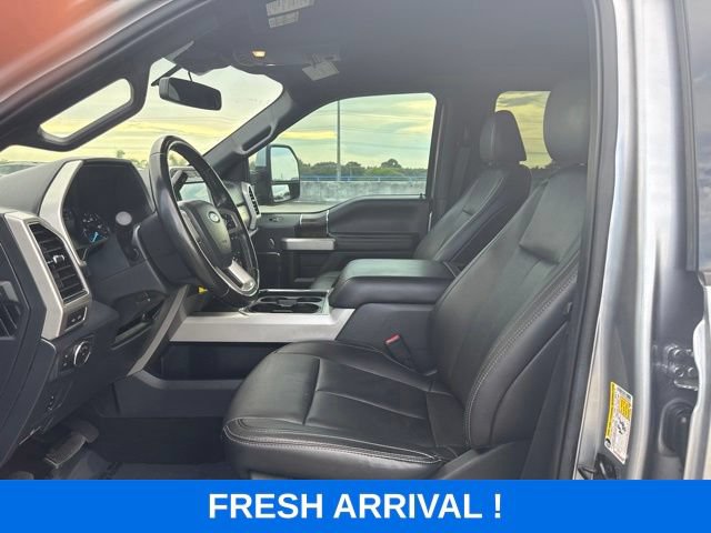 Used 2022 Ford F250 Lariat w/ Lariat Value Package AWD/4WD image 2