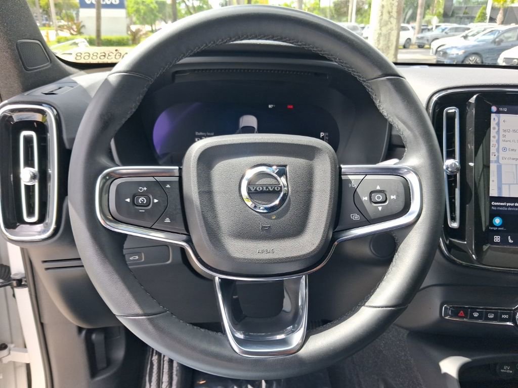 Used 2023 Volvo C40 P8 Recharge Plus image 17