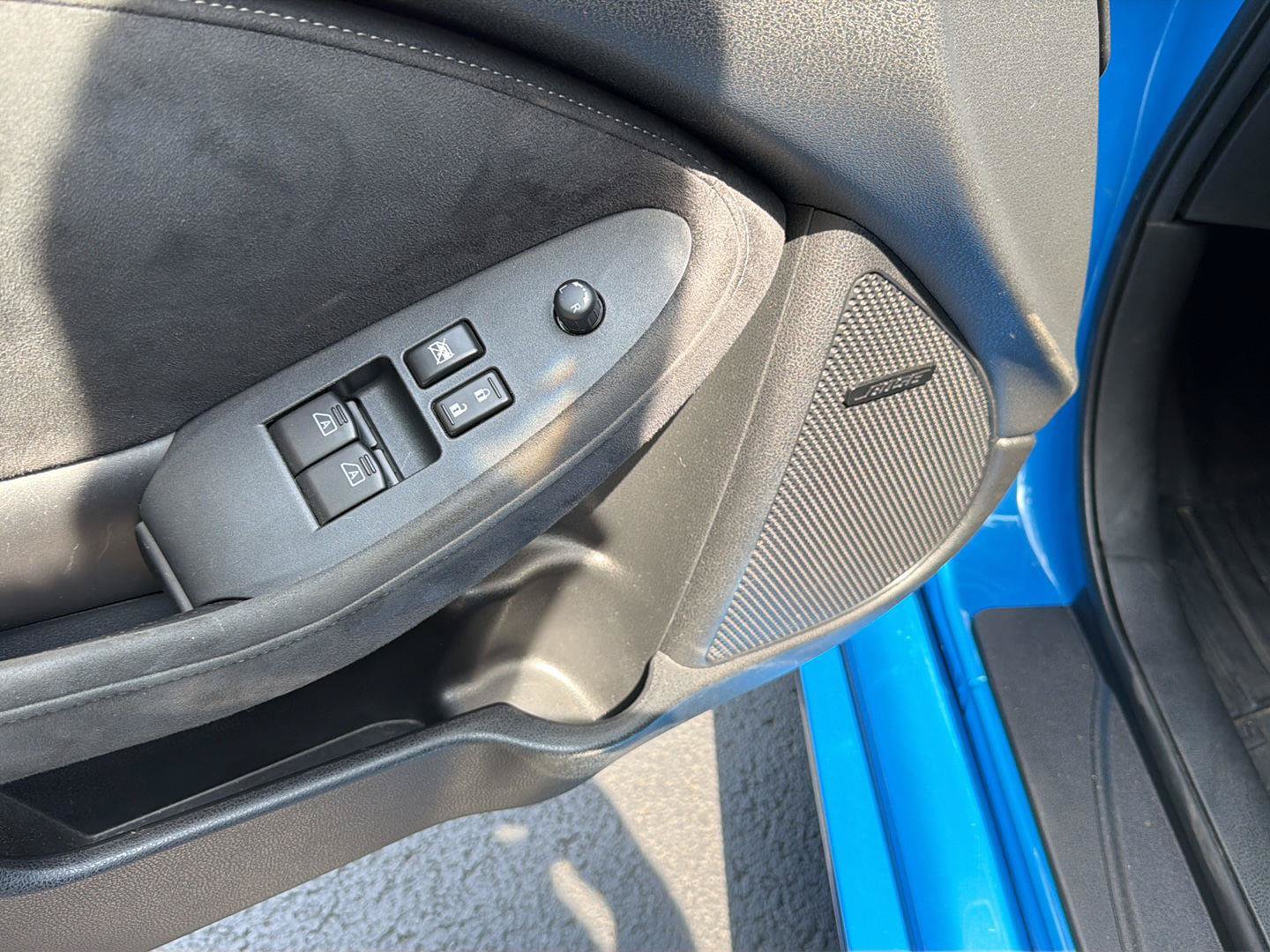 Used 2009 Nissan 370Z Touring w/ Sport Pkg RWD image 13