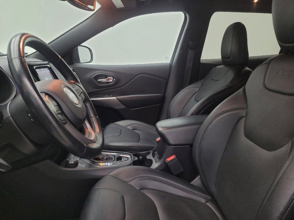 Used 2019 Jeep Cherokee High Altitude image 17
