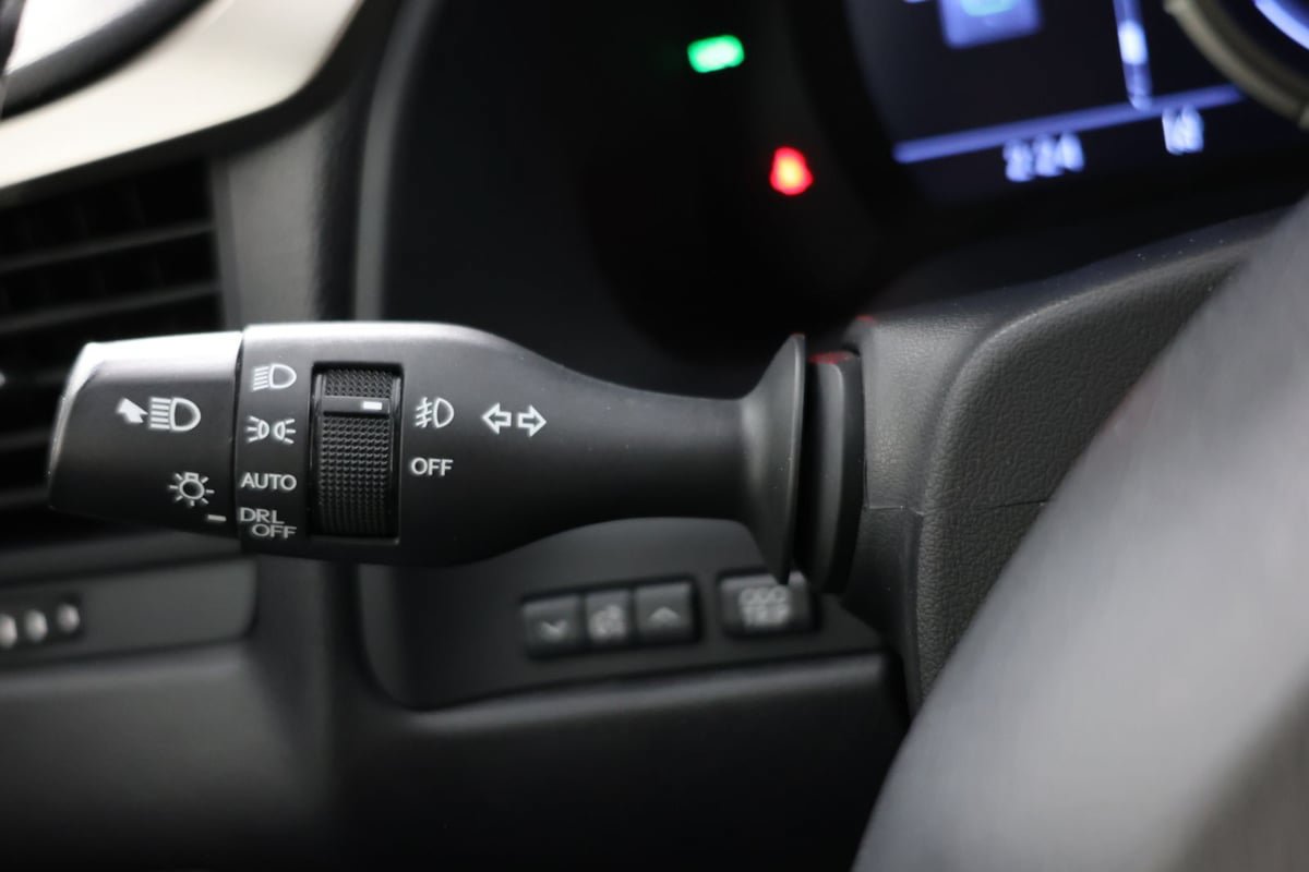 Used 2022 Lexus RX 450h F Sport w/ Cold Area Package (CT) AWD/4WD image 27