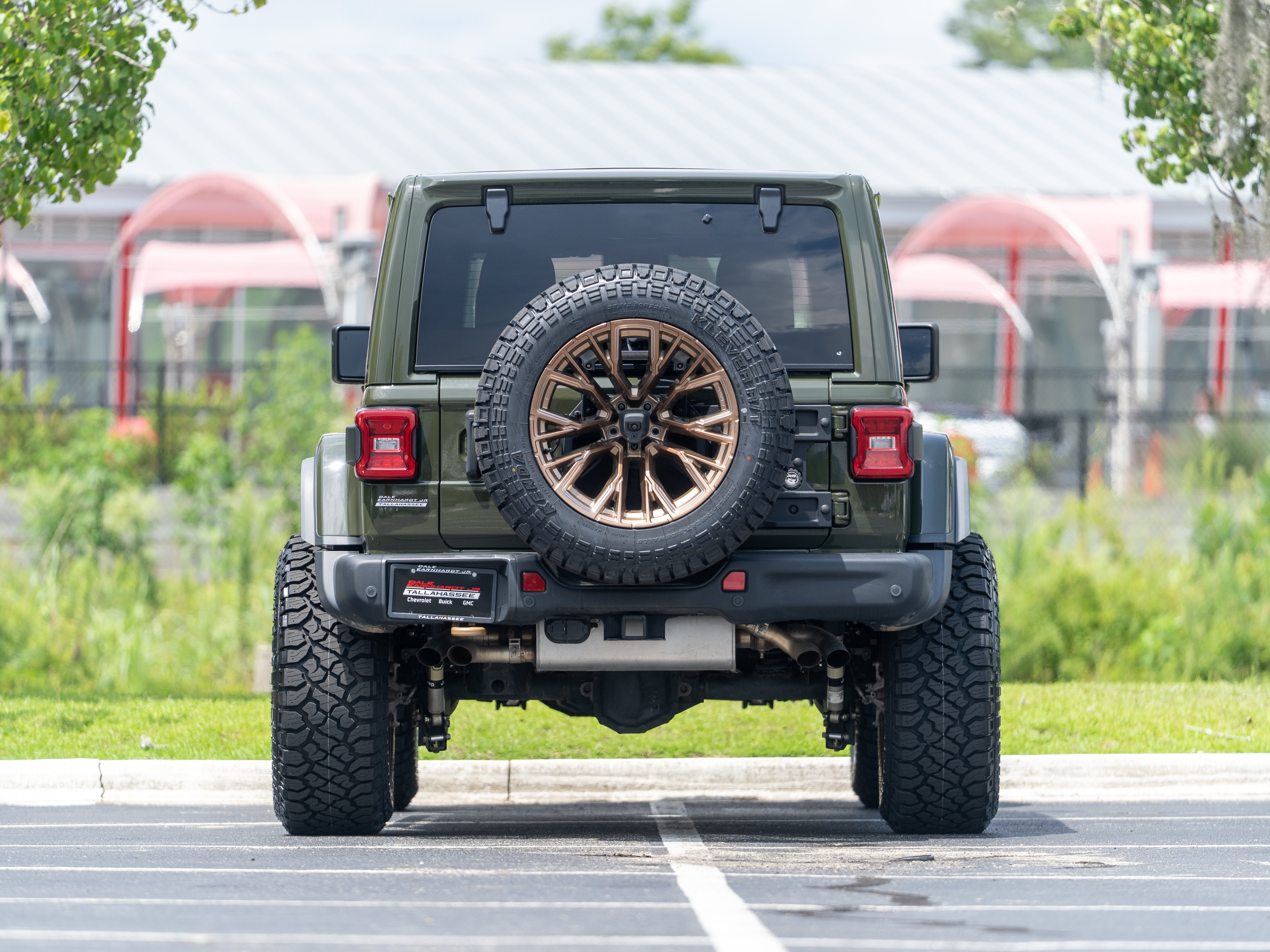 Used 2022 Jeep Wrangler Unlimited Rubicon w/ Xtreme Recon 35" Tire Package AWD/4WD image 42