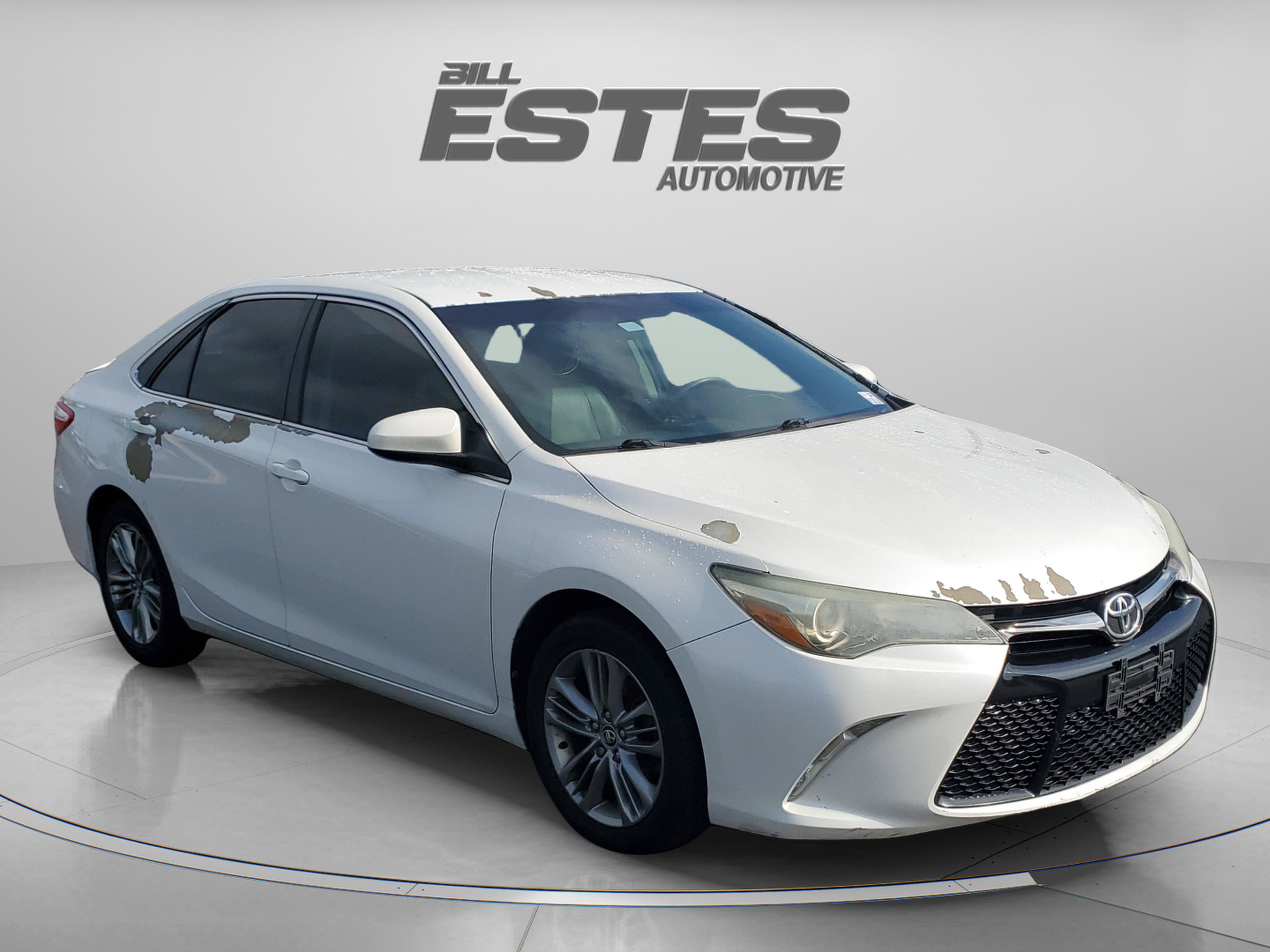 Used 2015 Toyota Camry SE FWD image 5
