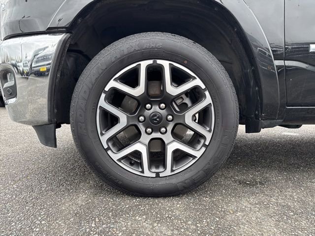 Used 2025 RAM 1500 Laramie image 18