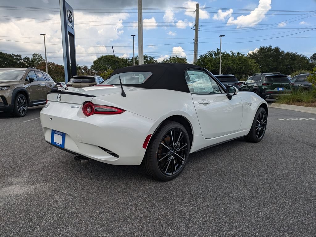 New 2026 MAZDA MX-5 Miata Grand Touring RWD video 4