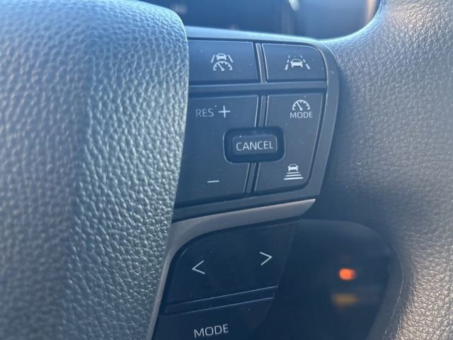 Used 2025 Toyota Camry LE image 29