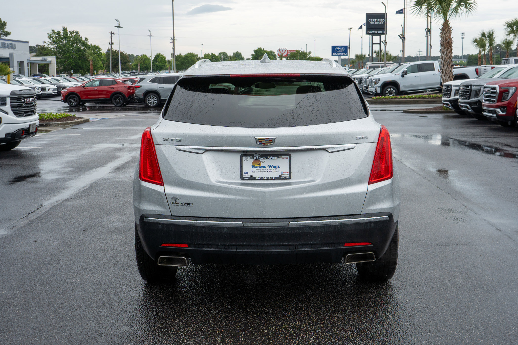 Used 2018 Cadillac XT5 Premium Luxury FWD image 4