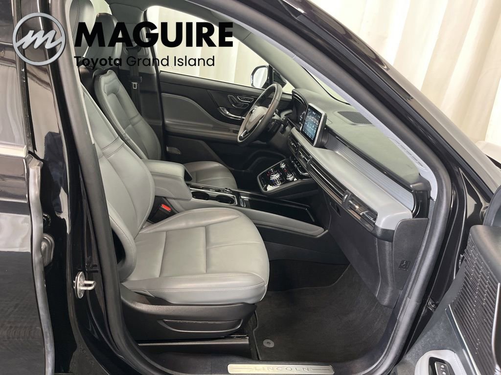Used 2022 Lincoln Corsair AWD w/ Equipment Group 101A image 18