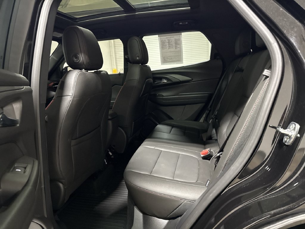Used 2026 Chevrolet TrailBlazer RS w/ Convenience Package FWD image 23