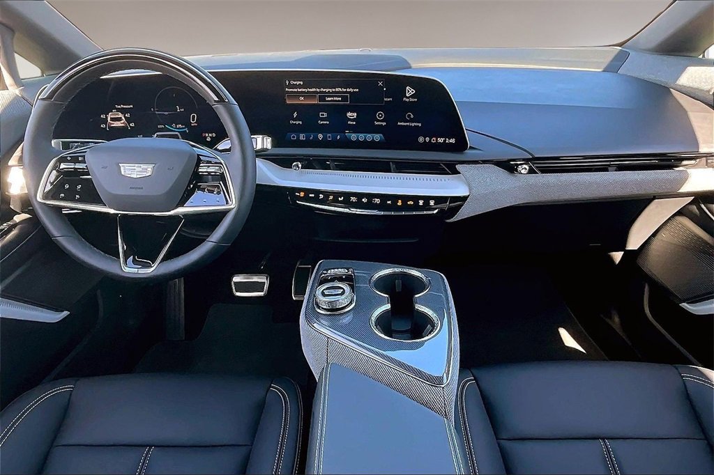 Certified 2025 Cadillac Optiq Luxury 1 image 15