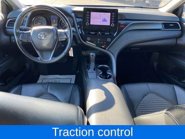 Used 2022 Toyota Camry SE image 5
