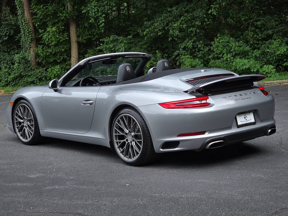Used 2018 Porsche 911 Carrera RWD image 4