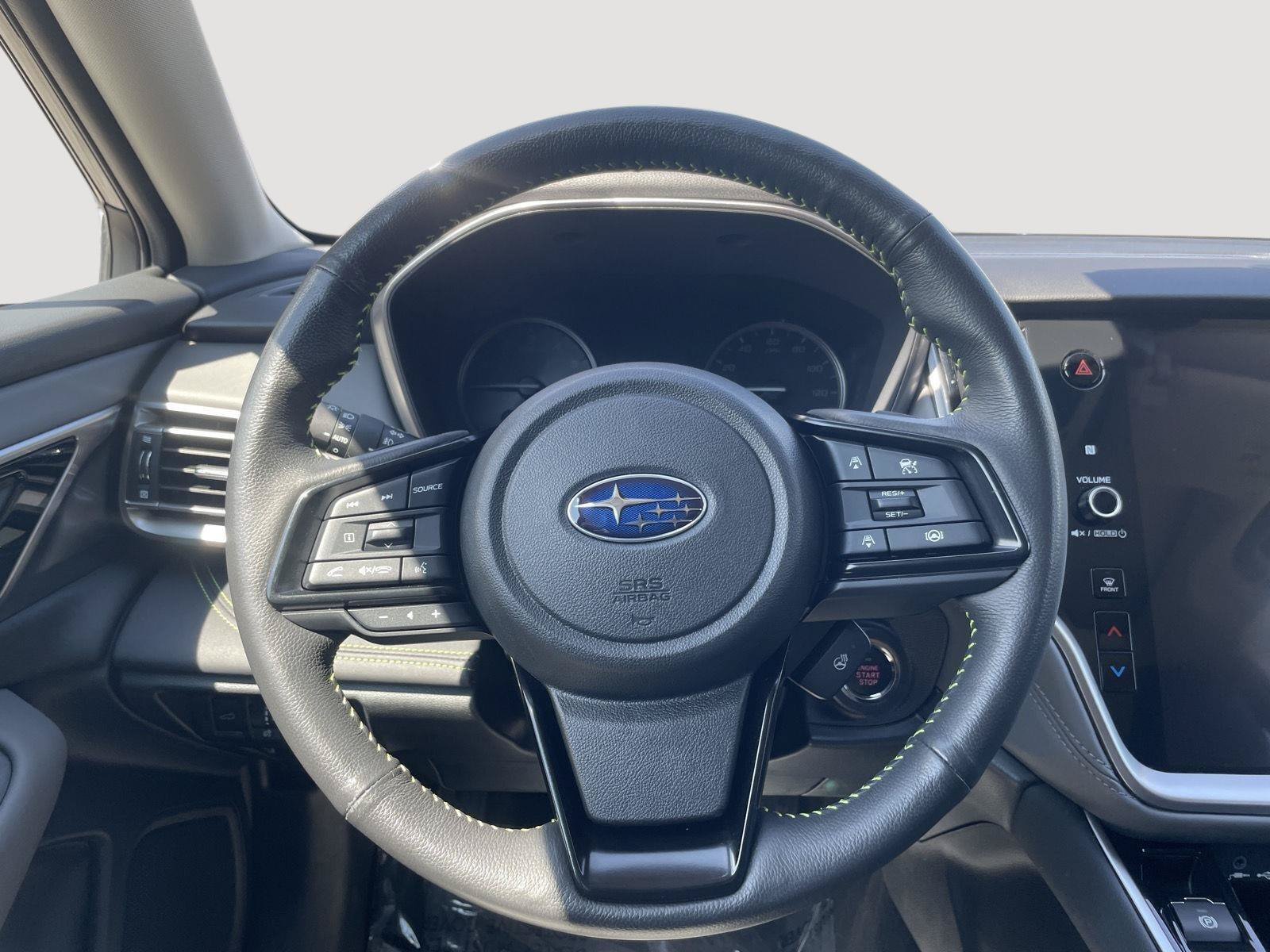 Used 2025 Subaru Outback Onyx Edition AWD/4WD image 30