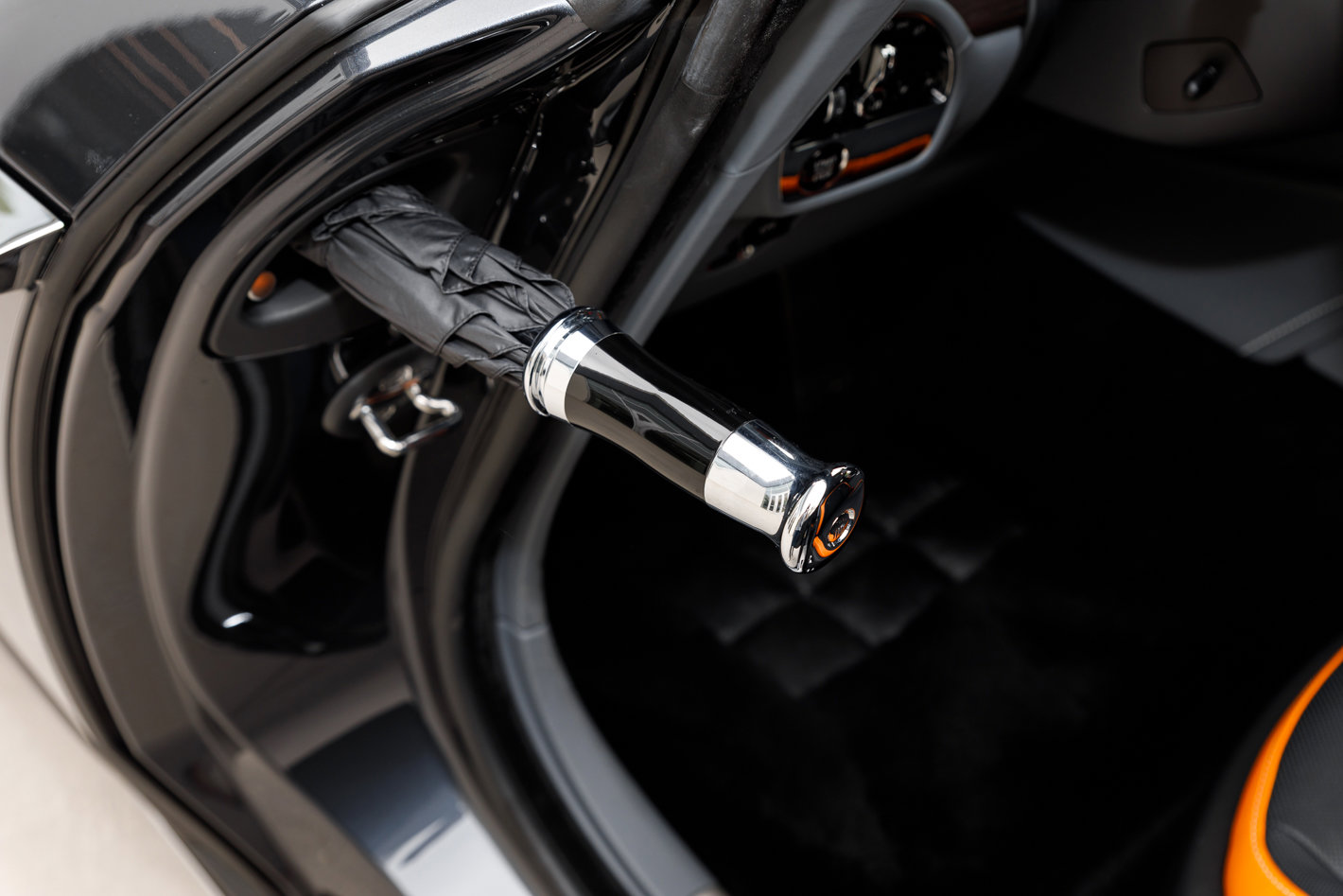 Certified 2024 Rolls-Royce Spectre w/ Spectre Launch Package image 33