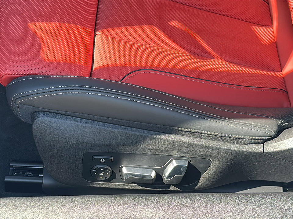 New 2026 BMW 840i i Convertible image 17