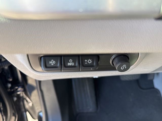 Used 2022 GMC Terrain SLT w/ Infotainment Package II image 13