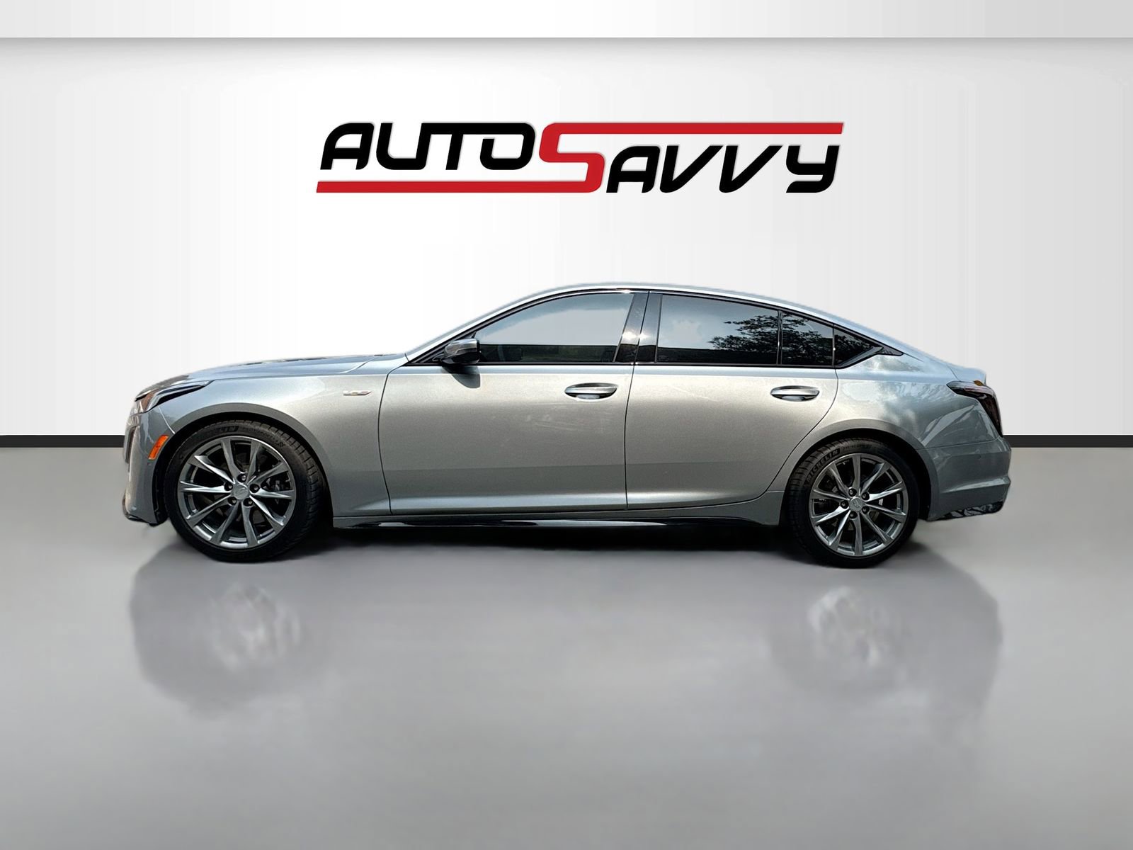 Used 2023 Cadillac CT5 V w/ Premium Package image 4