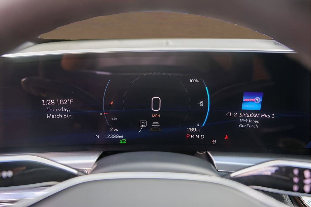 Certified 2024 Cadillac Lyriq Luxury image 10