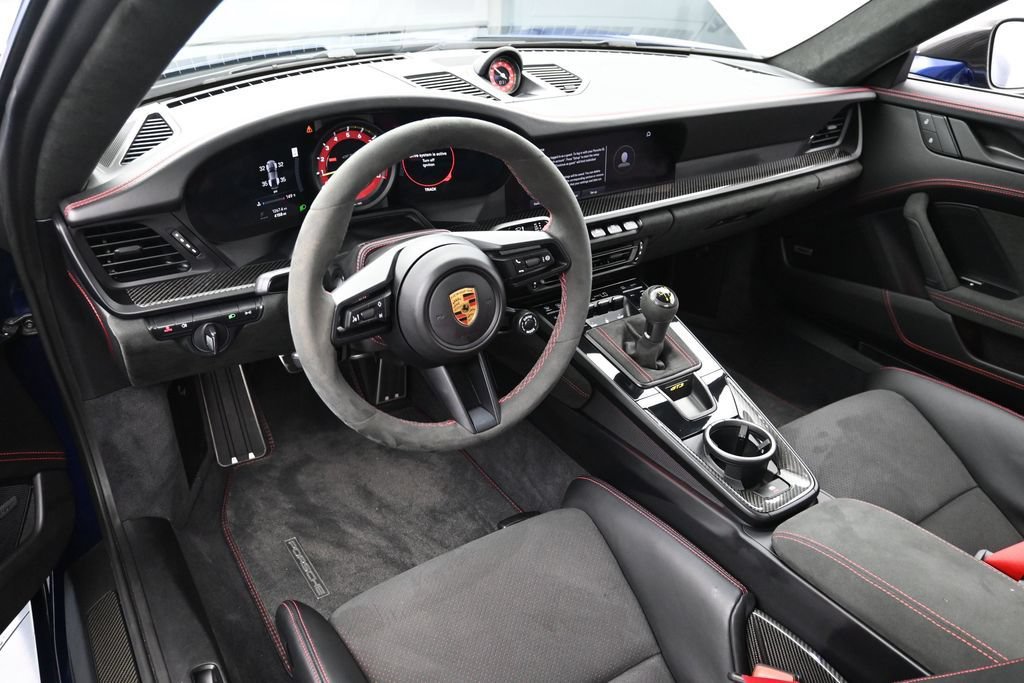 Certified 2022 Porsche 911 GT3 RWD image 4