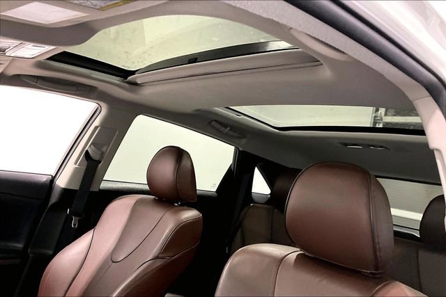 Used 2016 Toyota Venza AWD image 39