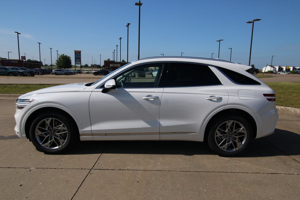 Used 2024 Genesis GV70 2.5T w/ Advanced Package AWD/4WD image 18