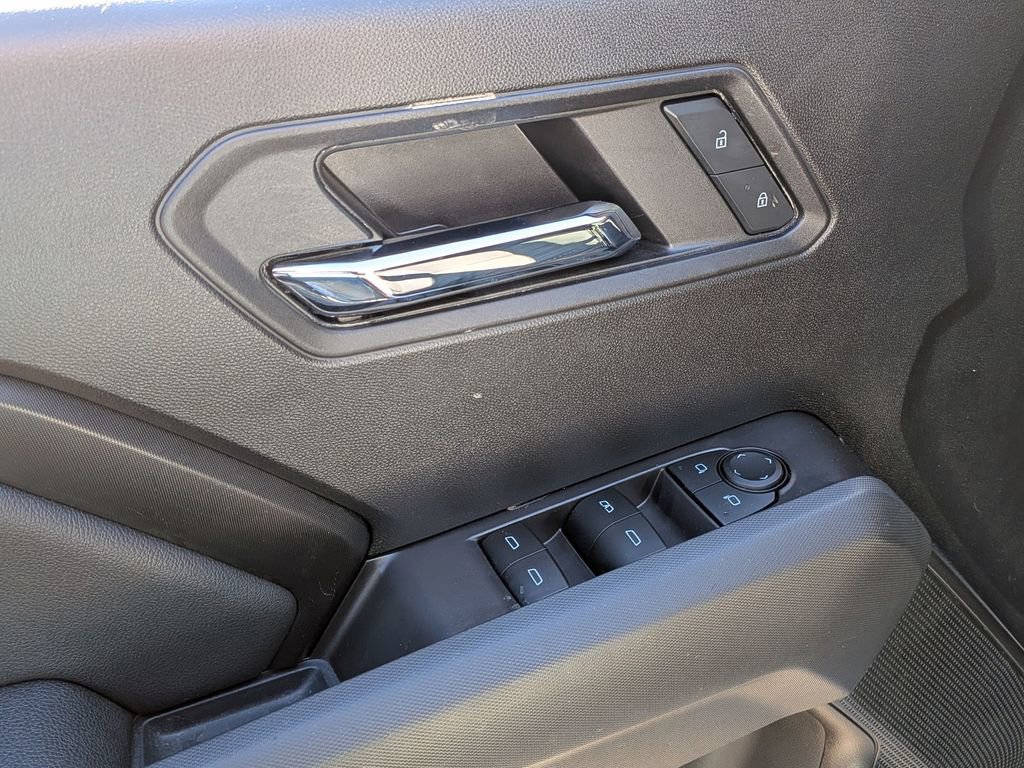 Used 2023 Chevrolet Colorado LT image 12