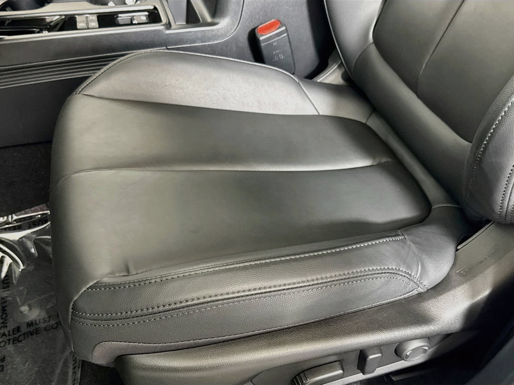 Used 2026 Subaru Outback Premium AWD/4WD image 19