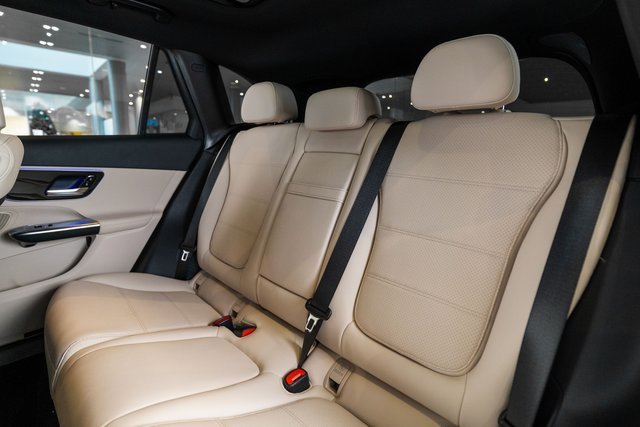 New 2026 Mercedes-Benz GLC 300 GLC 300 image 30