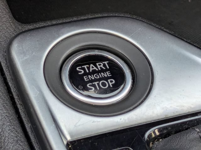 Used 2025 Nissan Sentra SV FWD image 30