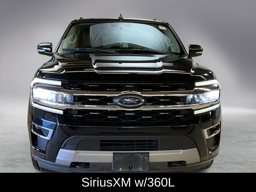 Used 2023 Ford Expedition Limited image 3