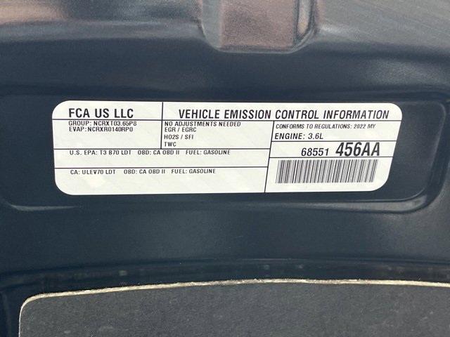 Used 2022 Chrysler Pacifica Touring image 23