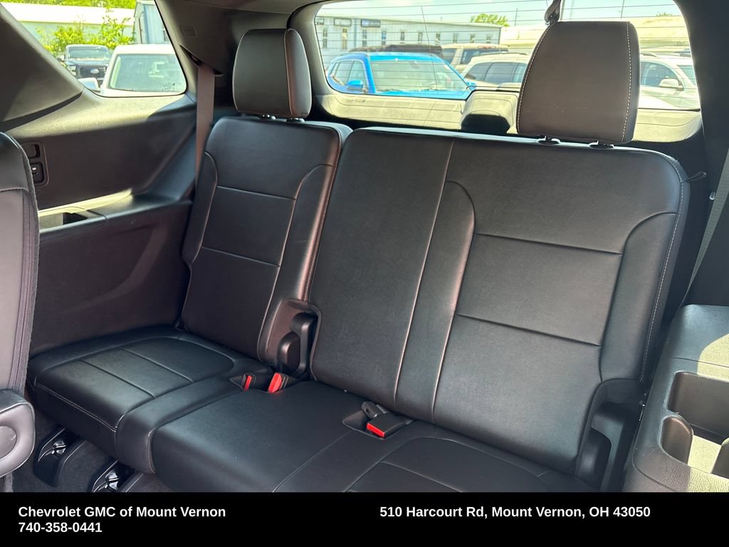 Used 2023 Chevrolet Traverse LT w/ LT Premium Package AWD/4WD image 34