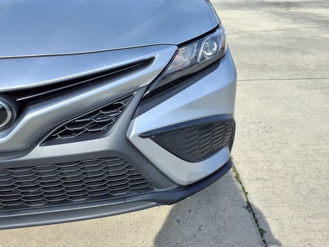 Used 2022 Toyota Camry SE w/ Convenience Package image 15