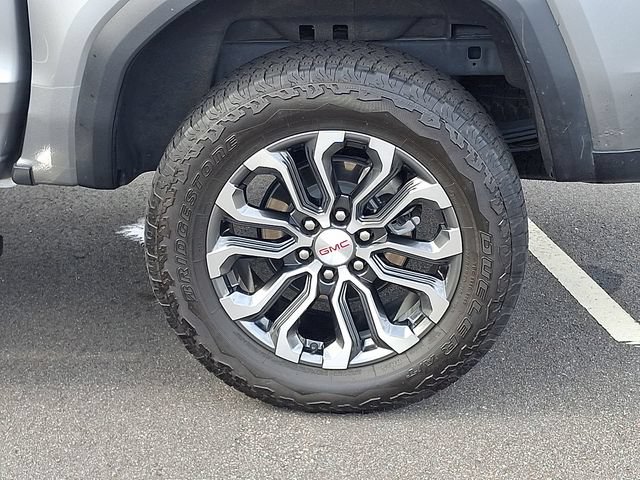 Used 2025 GMC Canyon Denali AWD/4WD image 30