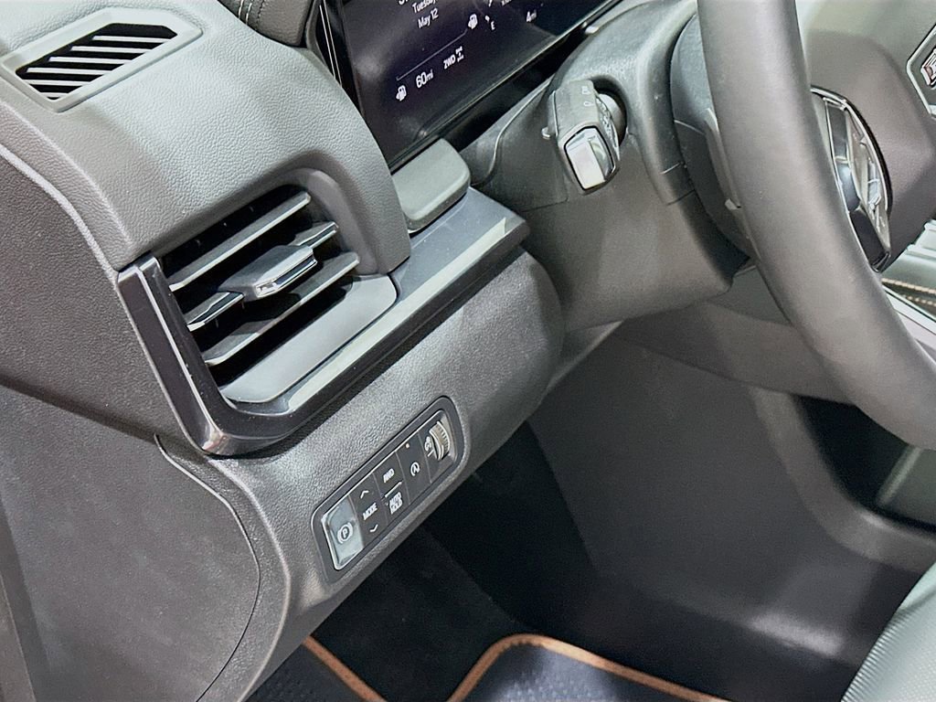 New 2026 GMC Terrain AT4 w/ Convenience Package III AWD/4WD image 10