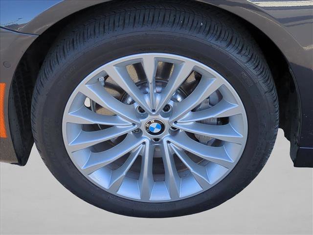 Used 2021 BMW 530e image 24