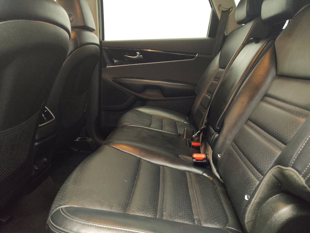 Used 2019 Kia Sorento EX AWD/4WD image 18
