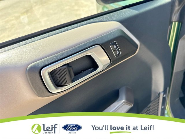 Used 2023 Ford Bronco Wildtrak image 19