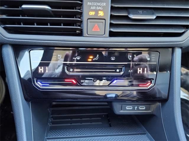 New 2026 Volkswagen Jetta SEL FWD image 19