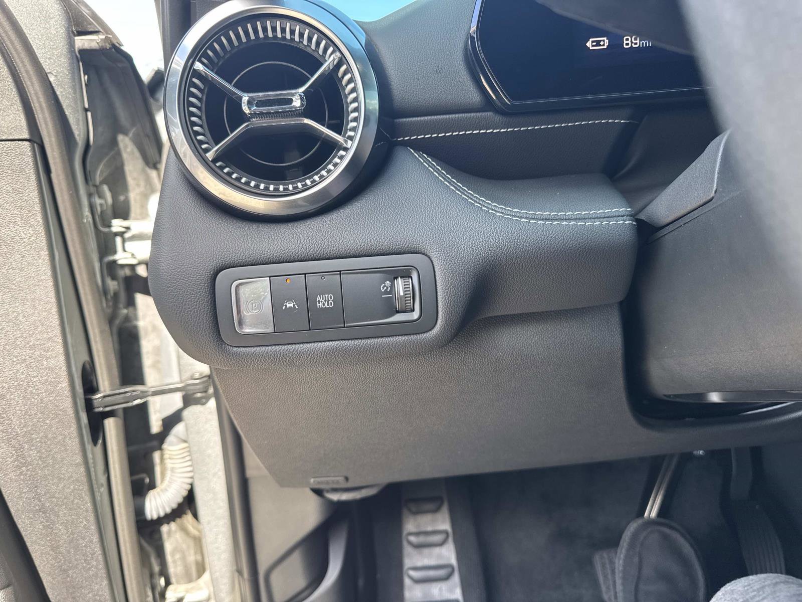 Used 2025 Chevrolet Blazer EV LT image 26