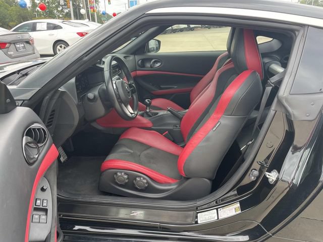 Used 2025 Nissan Z Performance w/ Floor Mat Package RWD image 9