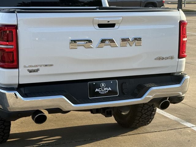 Used 2025 RAM 1500 Limited w/ Trailer Tow Group AWD/4WD image 6